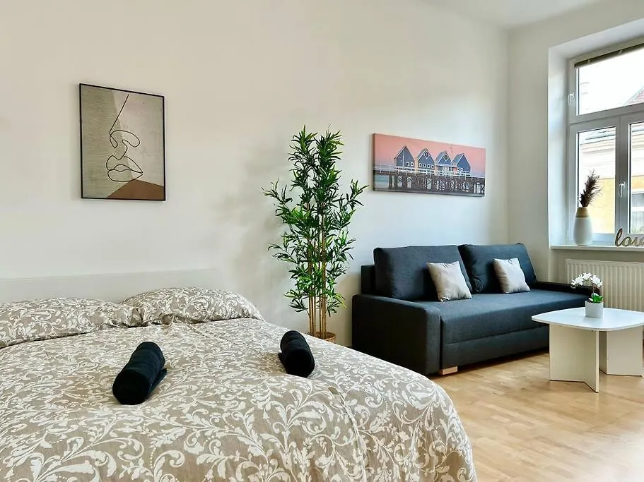 Apartamento Cosy Studio With Terrace Viena 0*,  Austria