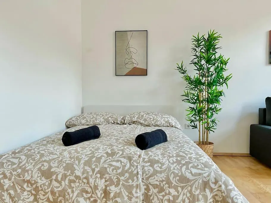 Apartamento Cosy Studio With Terrace Viena